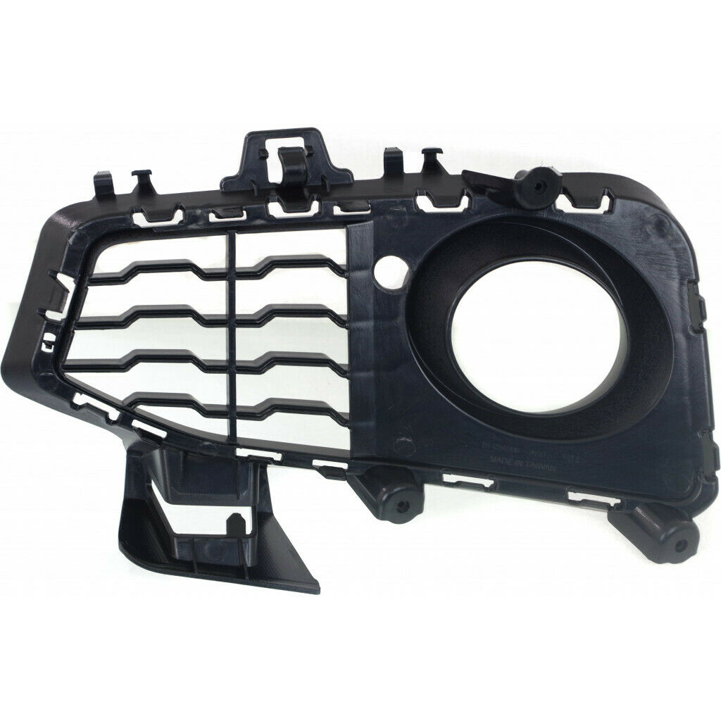 FOG LAMP BEZEL FRONT RIGHT SIDE MATTE BLACK WITH M PKG