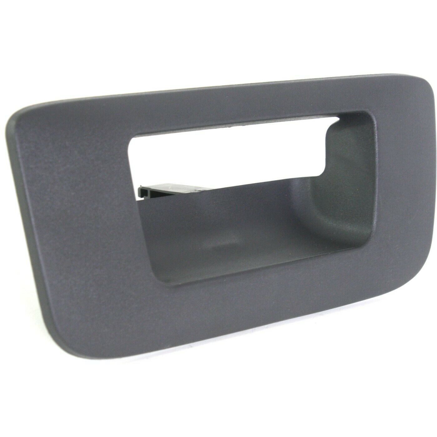 TAILGATE HANDLE OUTER BEZEL TEXTURED WITHOUT KEY HOLE - Image 3