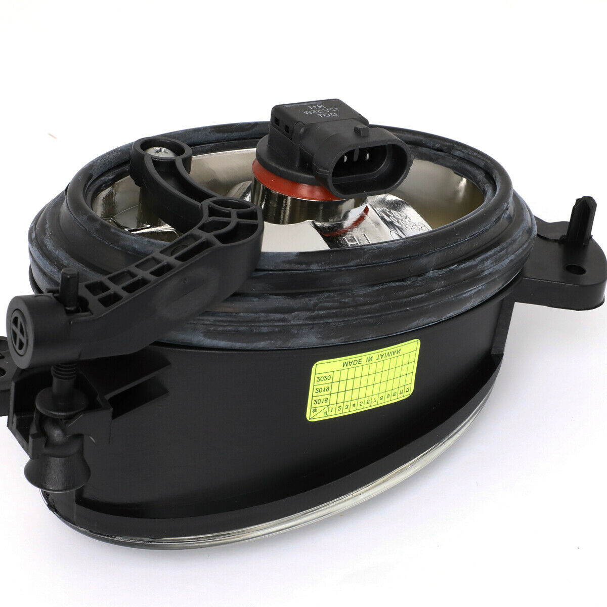 FOG LAMP FRONT RIGHT SIDE WITH HID HEAD LAMP WITHOUT AMG HIGH QUALITY - Image 2